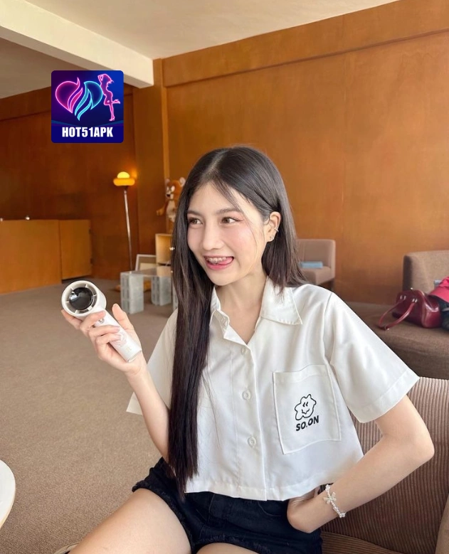 Dina Kartika HOT51APK