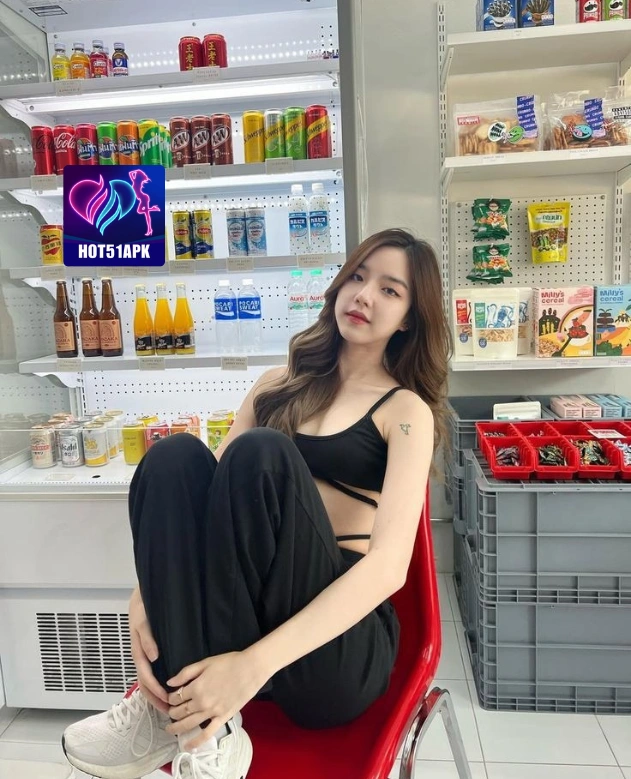 Indah Siregar HOT51APK