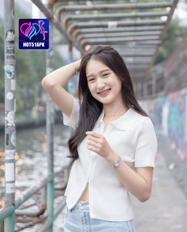 Intan Anggraini HOT51APK