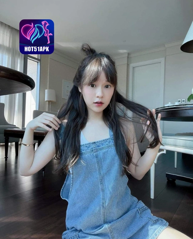 Briella Huber HOT51APK