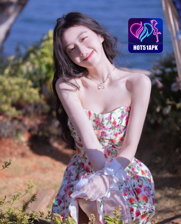 Jade Bennett HOT51APK