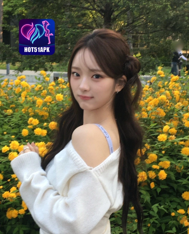 Zainab Pratiwi HOT51APK 